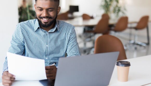 Qu’est-ce que l’approche commerciale MEDDIC et comment la mettre en pratique ?